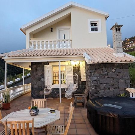 Levada Nova House Villa Понта до Сол Екстериор снимка
